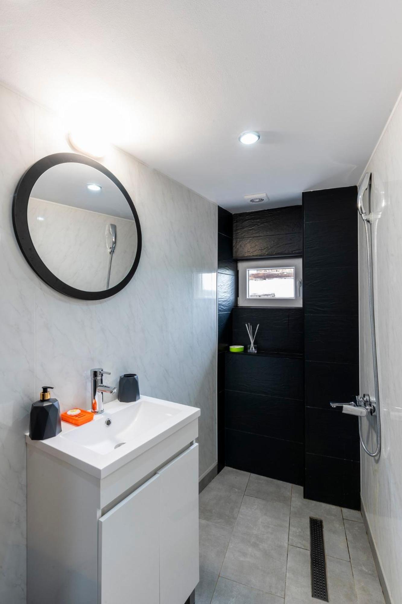 Bobevata Guest House - Floor 2 - Stunning View Old Town เวลีคอเทอร์โนโว ภายนอก รูปภาพ